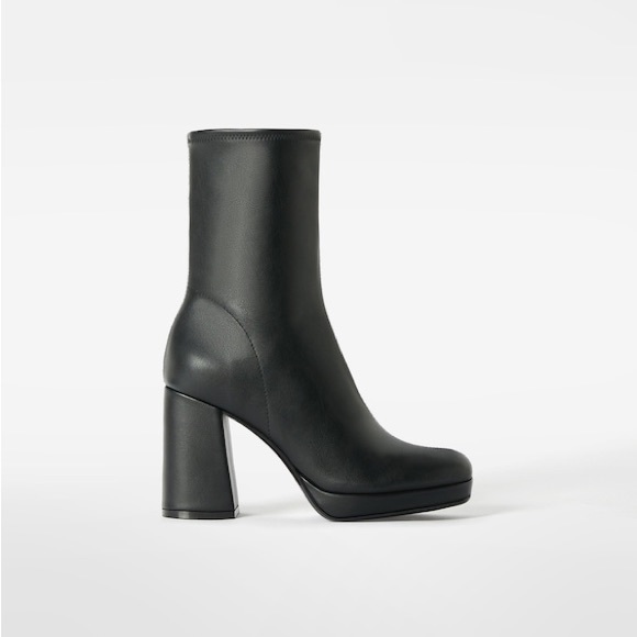 Bershka WHITE fitted high heel mini platform ankle boots size 7 - Picture 3 of 6